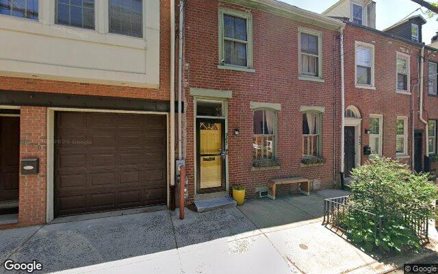 Street view of 947 N Lawrence St