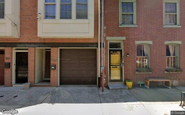 Street view of 949 N Lawrence St