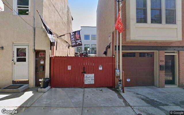 Street view of 953 N Lawrence St