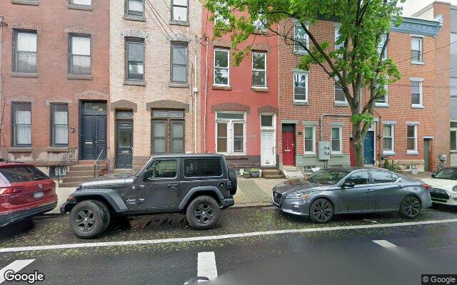 Street view of 937 N 5th St