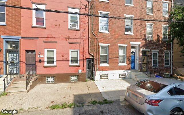 Street view of 911 N 6th St