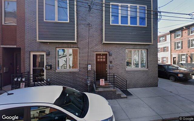 Street view of 1038 Earl St