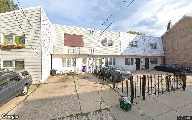 Street view of 522 E Cabot St