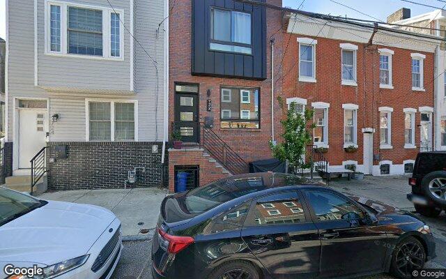 Street view of 722 E Thompson St