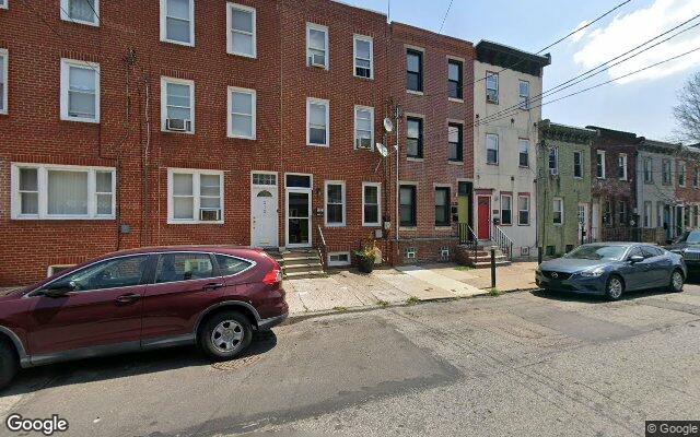 Street view of 2125 E Somerset St