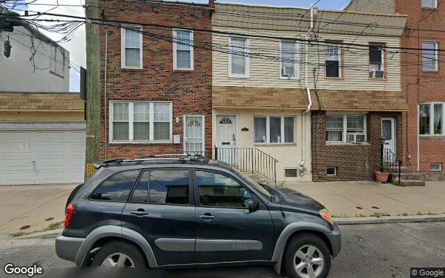Street view of 2714 E Thompson St
