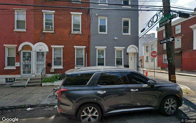 Street view of 128 E Huntingdon St