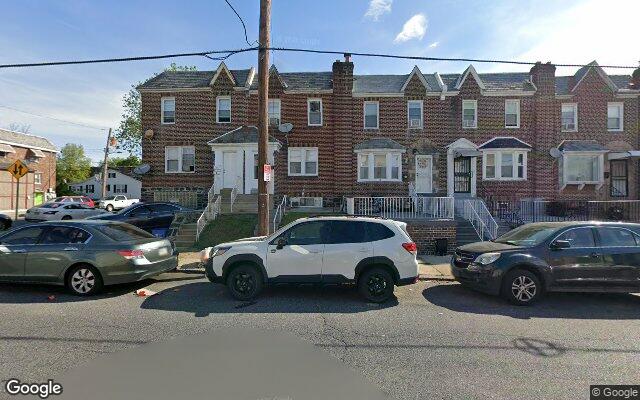 Street view of 559 Comly St
