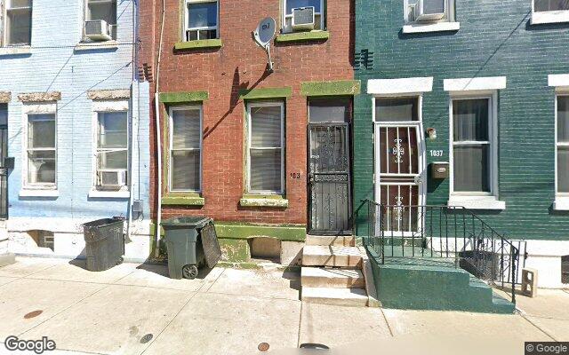 Street view of 1039 W Monmouth St