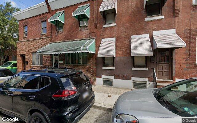 Street view of 953 Tree St