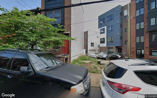 Street view of 1825 Poplar St