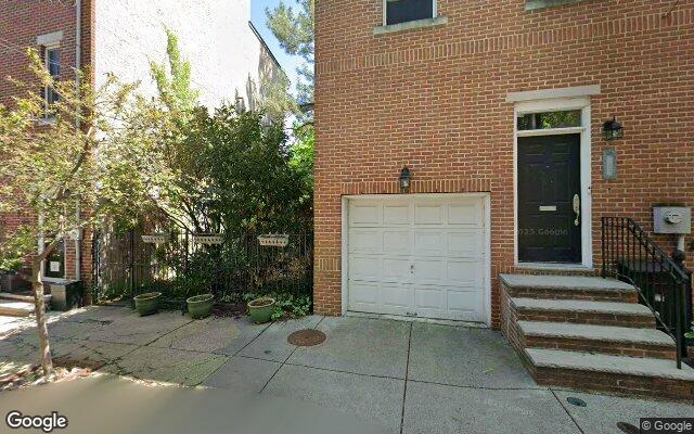 Street view of 909 N Lawrence St