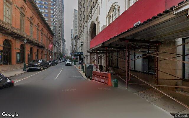 Street view of 1417a Locust St