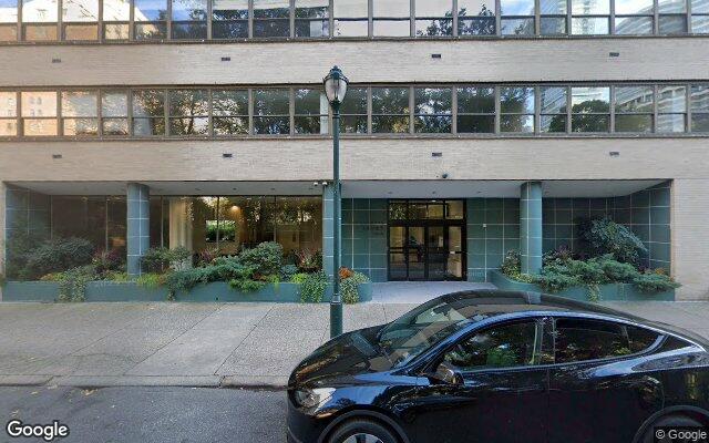 Street view of 1806-18 Rittenhouse Sq