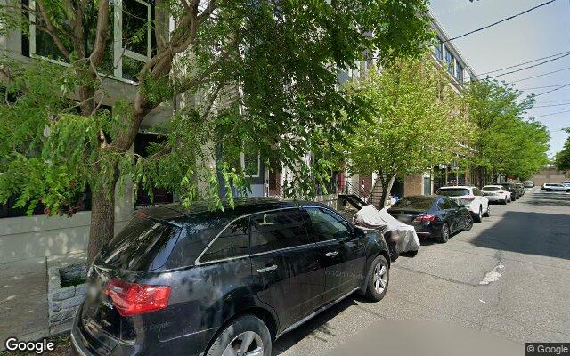 Street view of 211 Green St